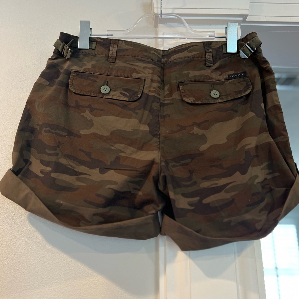 NWT - Sanctuary Camo Squad Shorts - Picture 2 of 2